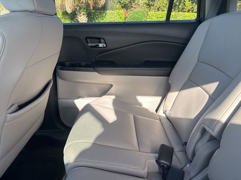 Used 2019 Honda Pilot EX-L image 17