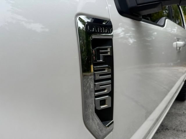 Used 2018 Ford F250 Lariat w/ Lariat Ultimate Package AWD/4WD image 8
