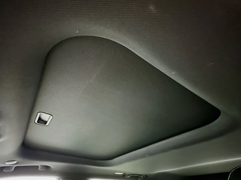 Used 2023 Jeep Grand Cherokee Altitude image 25