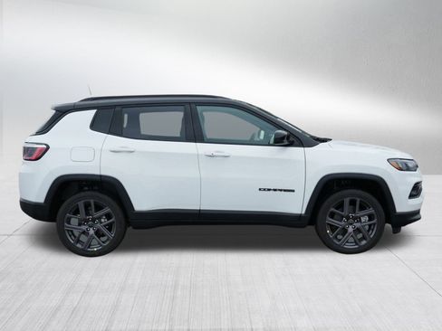New 2026 Jeep Compass Limited w/ Sun, Sound & Navigation Group image 8