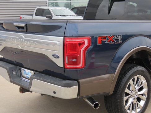 Used 2015 Ford F150 King Ranch w/ Equipment Group 601A Luxury AWD/4WD image 12