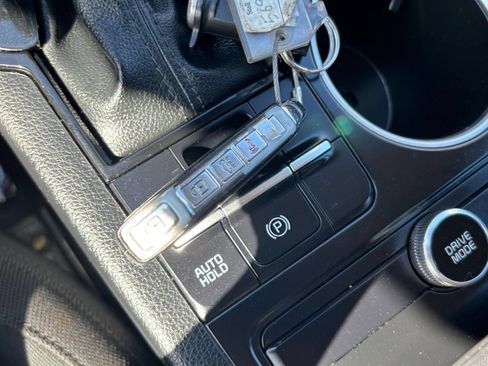 Used 2023 Kia K5 LXS FWD image 21