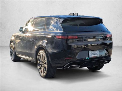 New 2026 Land Rover Range Rover Sport Dynamic SE image 9