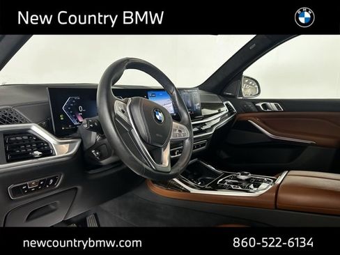 Used 2023 BMW X7 xDrive40i w/ Executive Package image 12
