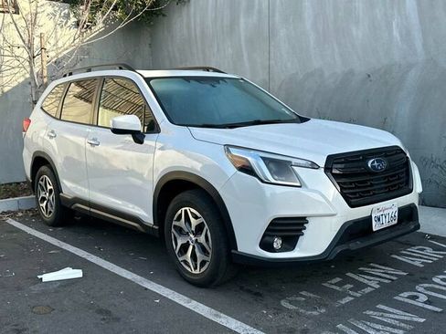 Certified 2024 Subaru Forester Premium image 2