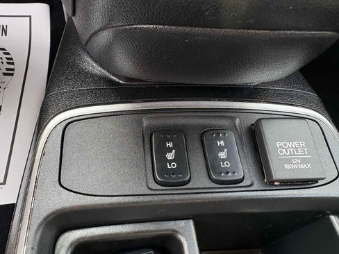 Used 2016 Honda CR-V Touring image 30