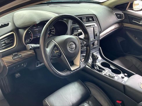 Used 2016 Nissan Maxima Platinum FWD image 14