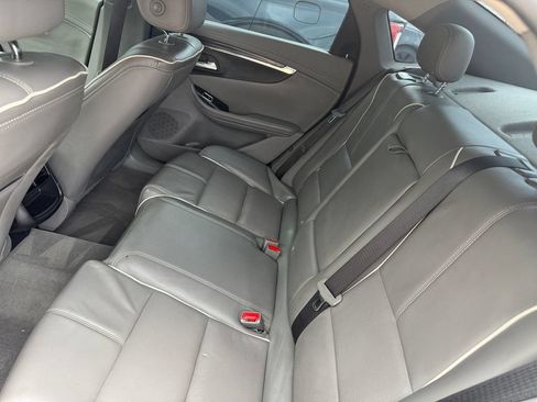 Used 2017 Chevrolet Impala Premier FWD image 4