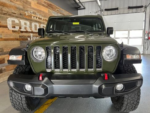 Used 2022 Jeep Gladiator Rubicon w/ Cold Weather Group AWD/4WD image 56