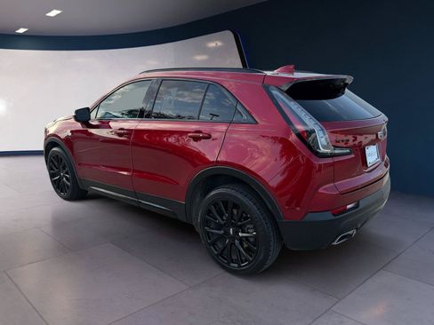 Used 2023 Cadillac XT4 Sport FWD image 3
