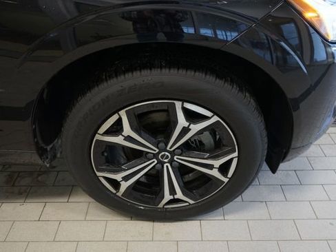 Used 2022 Volvo XC60 B5 Momentum w/ Climate Package image 14
