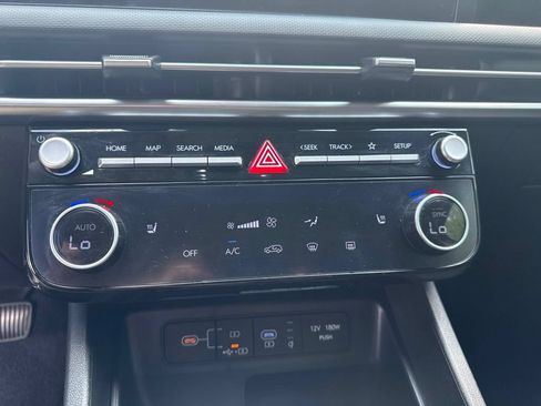 Used 2025 Hyundai Tucson SEL FWD image 27