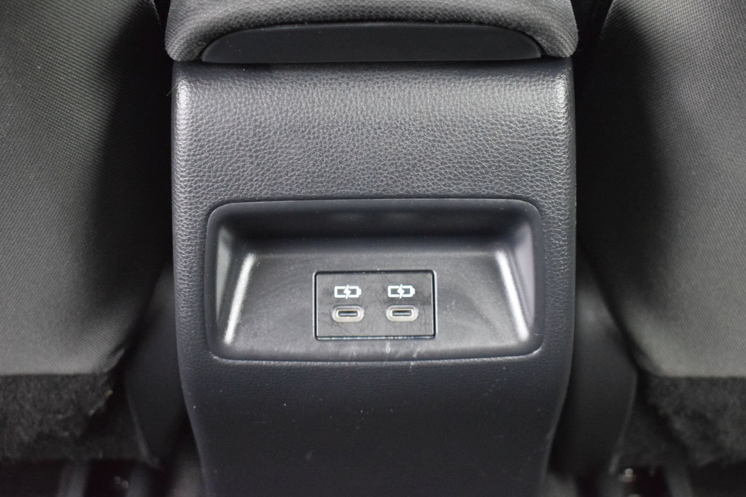 Used 2025 Toyota Corolla LE FWD image 14