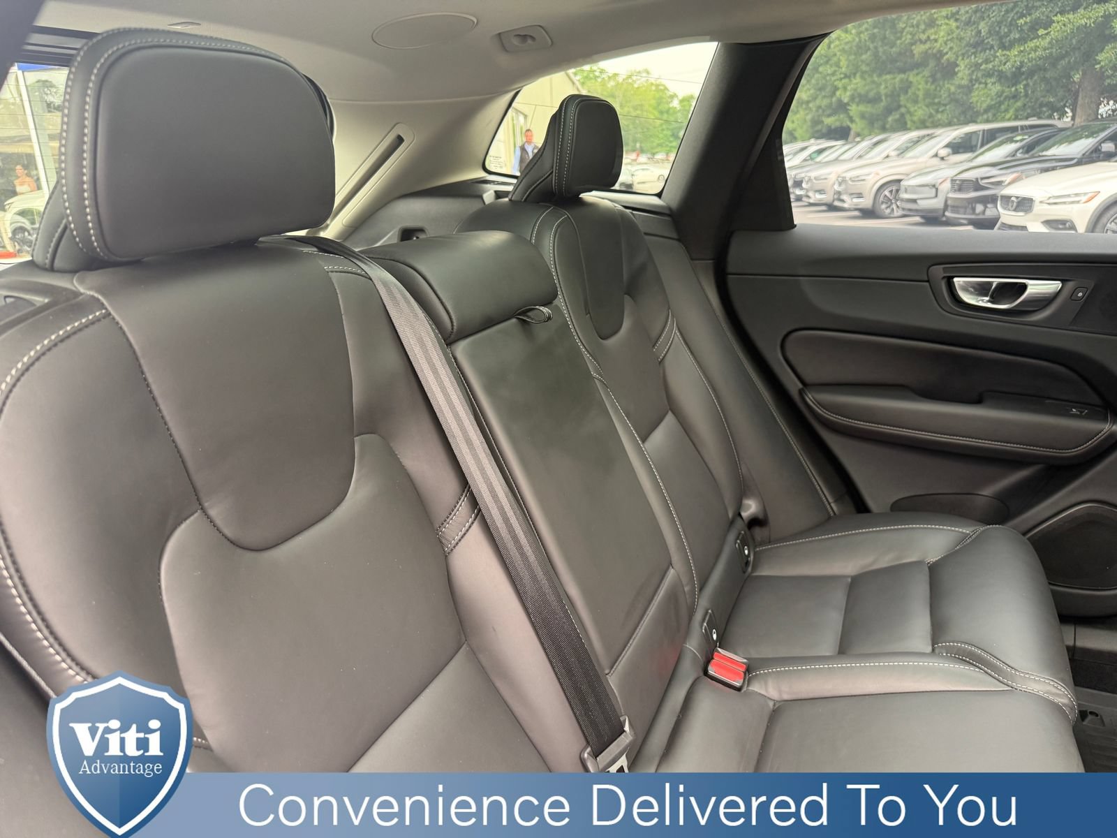 Certified 2023 Volvo XC60 B6 Ultimate w/ Protection Package Premier AWD/4WD image 28