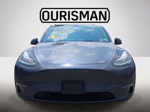 Used 2023 Tesla Model Y Long Range AWD/4WD image 2