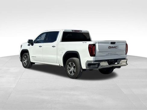 Used 2025 GMC Sierra 1500 SLT image 3