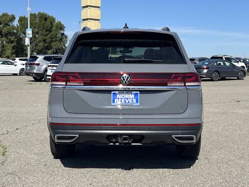 New 2026 Volkswagen Atlas SE FWD image 26