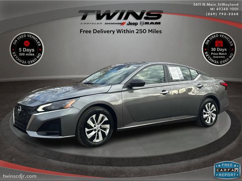 Used 2025 Nissan Altima 2.5 S image 9
