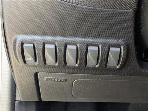 Used 2016 smart fortwo passion image 12