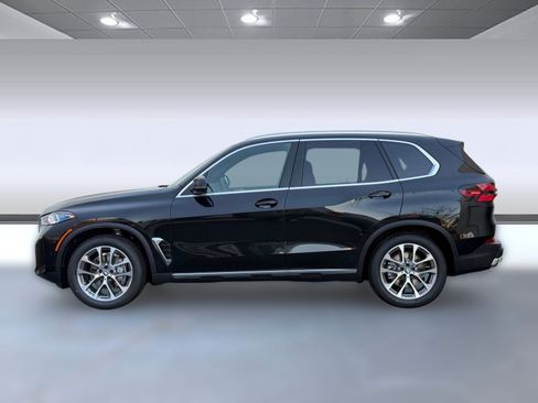 Used 2026 BMW X5 xDrive40i AWD/4WD image 2