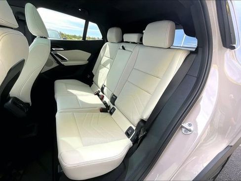 New 2026 BMW X2 xDrive28i w/ Technology Package AWD/4WD image 10