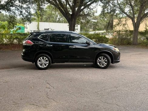 Used 2014 Nissan Rogue SV w/ SV Moonroof Package AWD/4WD image 4