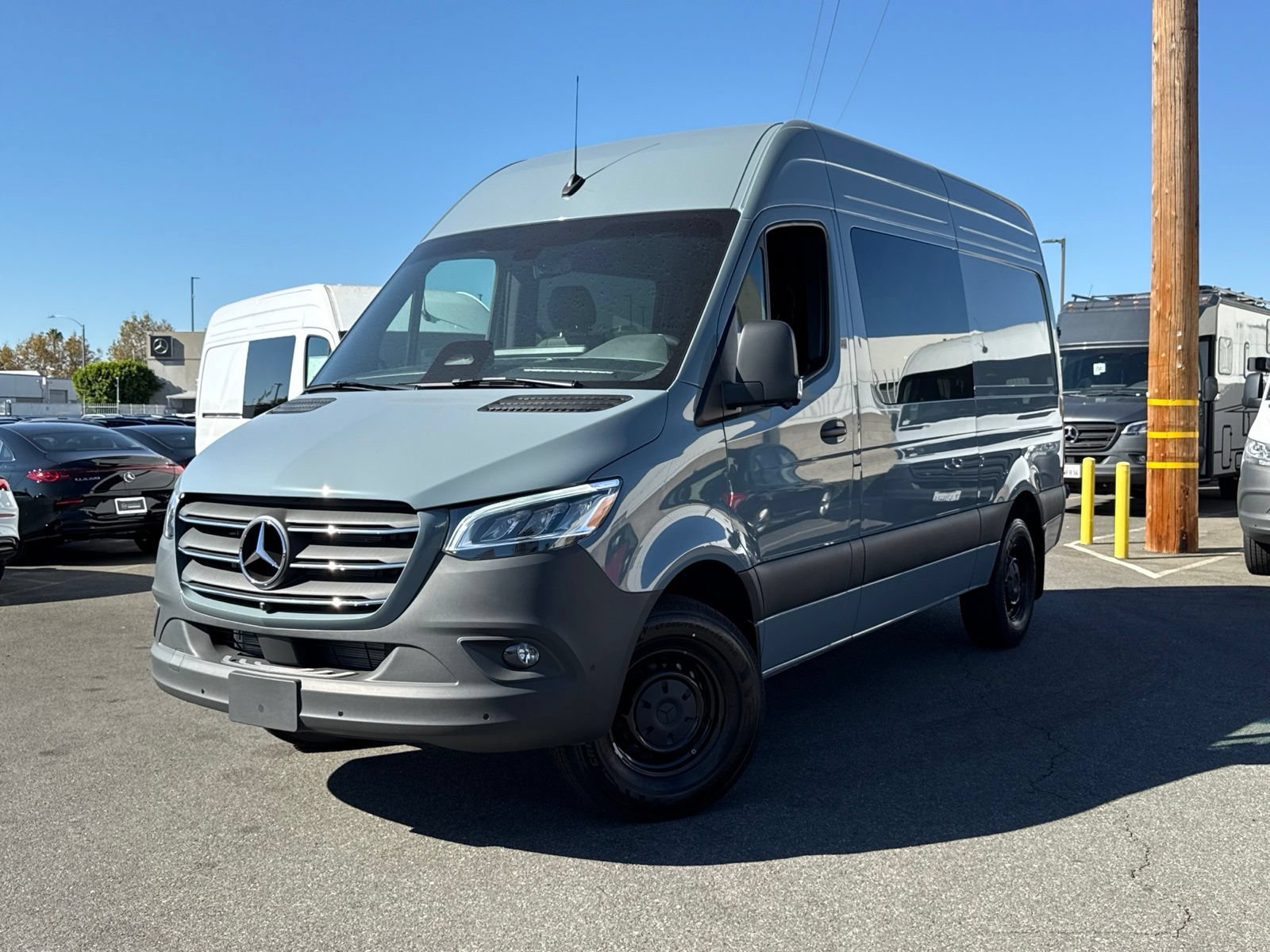New 2026 Mercedes-Benz Sprinter 2500 image 2