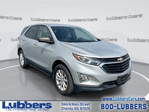 Used 2020 Chevrolet Equinox LS AWD/4WD image 1