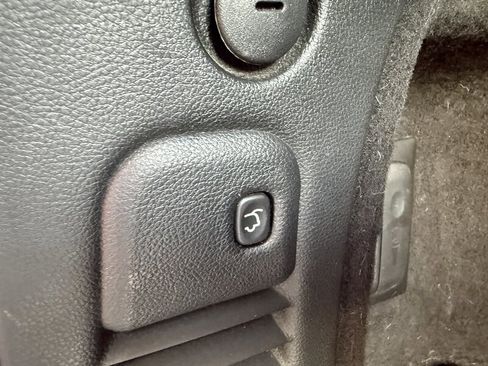 Used 2017 Dodge Durango R/T w/ Technology Group image 35