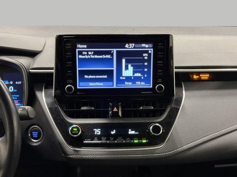 Used 2022 Toyota Corolla SE image 17