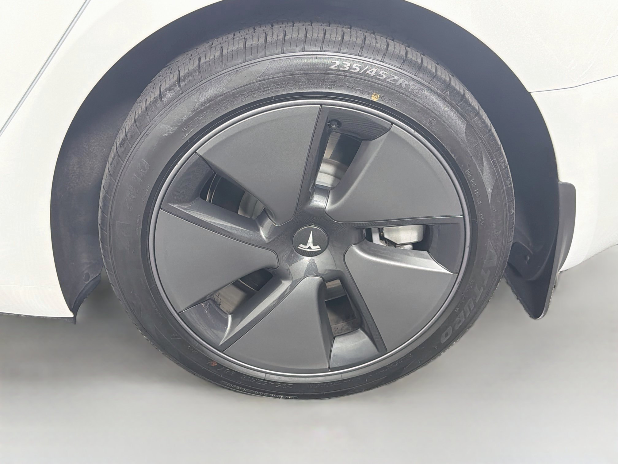 Used 2023 Tesla Model 3 Standard Range RWD image 11