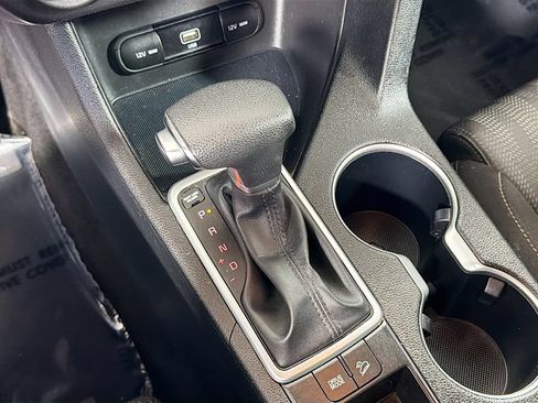 Used 2020 Kia Sportage LX FWD image 17