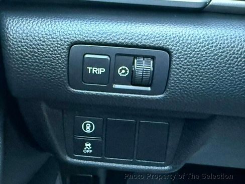 Used 2018 Honda Accord EX-L image 32