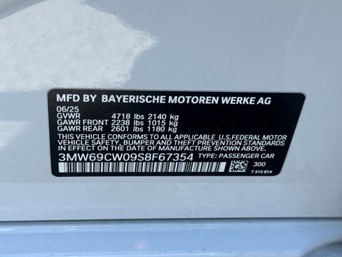 Used 2025 BMW 330i Sedan w/ Convenience Package RWD image 19