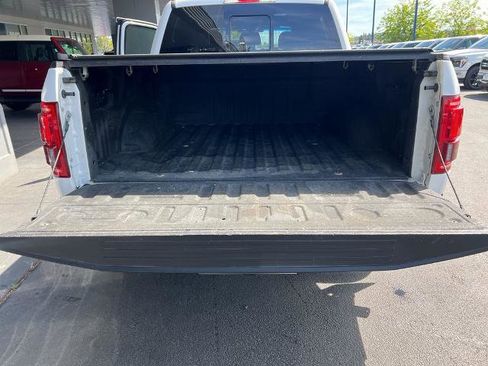 Certified 2017 Ford F150 Lariat w/ Equipment Group 502A Luxury AWD/4WD image 27