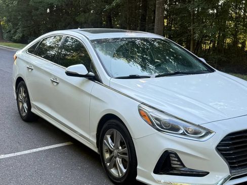Used 2018 Hyundai Sonata Limited FWD image 3