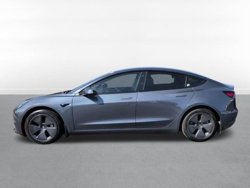 Used 2023 Tesla Model 3 Standard Range RWD image 9