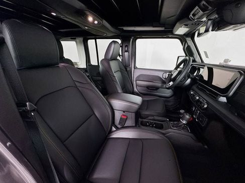 New 2025 Jeep Wrangler Unlimited Sahara image 30