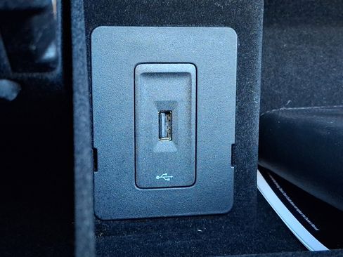 Used 2024 Porsche 718 Boxster image 25