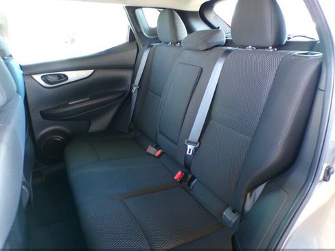 Used 2017 Nissan Rogue Sport S w/ S Appearance Package FWD image 21