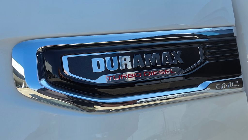 Used 2021 GMC Sierra 1500 SLT w/ SLT Premium Package AWD/4WD image 13