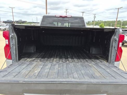 Used 2024 Chevrolet Silverado 1500 ZR2 w/ Technology Package AWD/4WD image 13