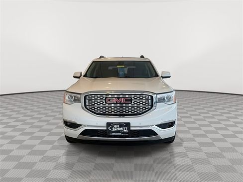 Used 2018 GMC Acadia Denali w/ Technology Package image 3