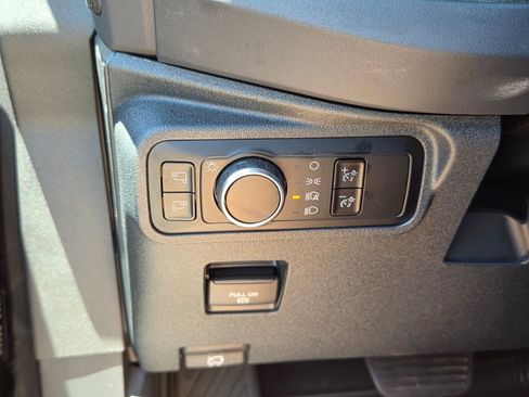 Used 2025 Ford Bronco Badlands AWD/4WD image 27