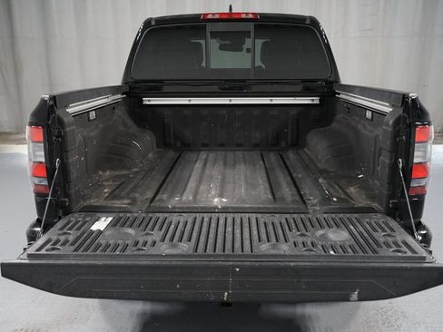 Used 2022 Nissan Frontier PRO-4X w/ Pro-4X Premium Package AWD/4WD image 35