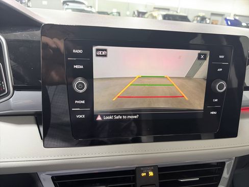 New 2026 Volkswagen Taos SEL image 22