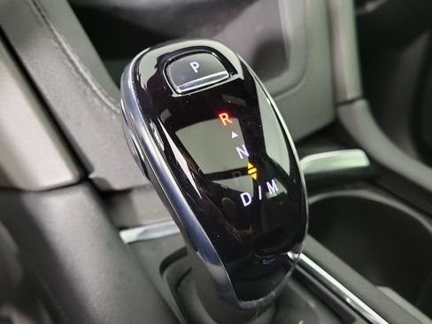 Certified 2024 Cadillac XT5 Premium Luxury w/ Technology Package FWD image 29