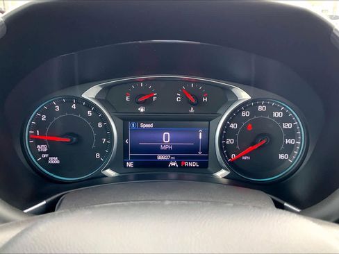 Used 2020 Chevrolet Equinox LT FWD image 25