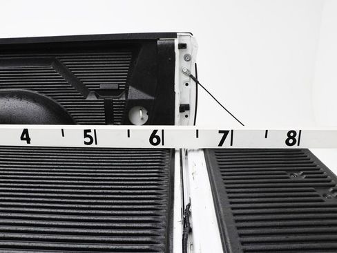 Used 2018 RAM 2500 Tradesman w/ Chrome Appearance Group image 11