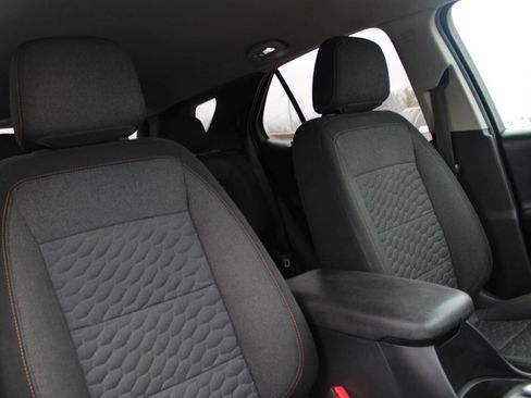 Used 2019 Chevrolet Equinox LT image 14